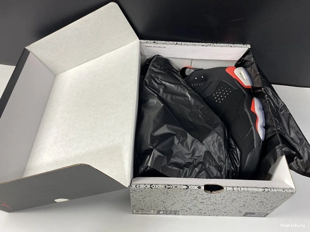 One Kick Jordan6 EyeCatching Black Infrared 384664- 4044 1015